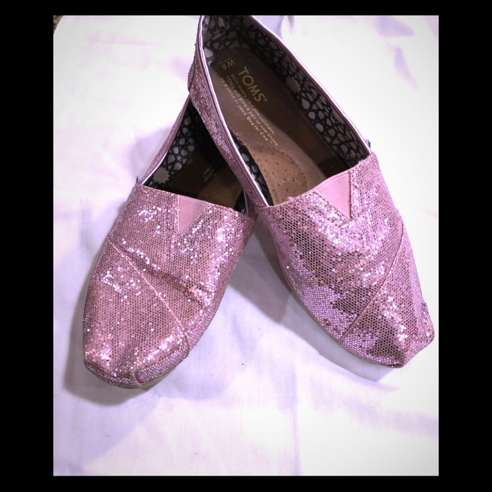 Tom pink sparkle flats sz W8